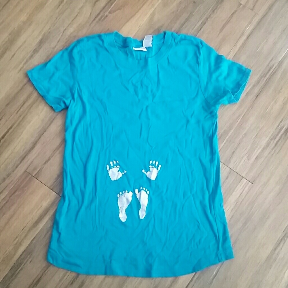 5/$20 Introspect Maternity Shirt